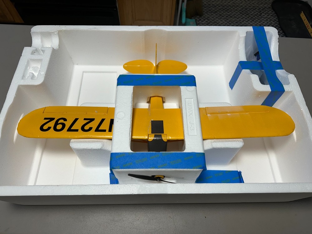 E-flite UMX J-3 Cub BNF Basic with AS3X - EFLU3450