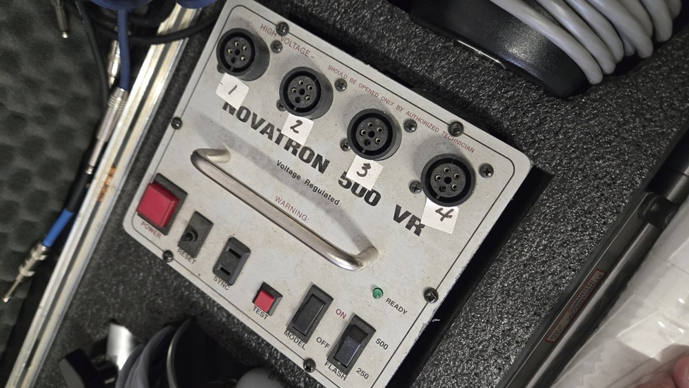 NOVATRON 500VR KIT With 4 Lights & More
