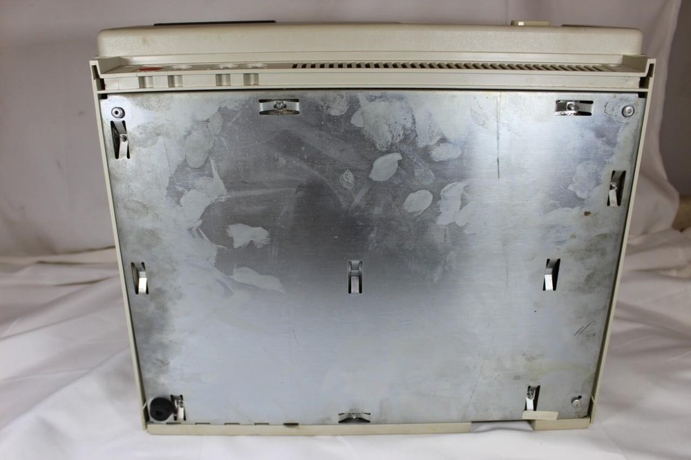 1987 Tandy 1000 SX Personal Computer Model No. 25-1051B - UNTESTED, AS-IS