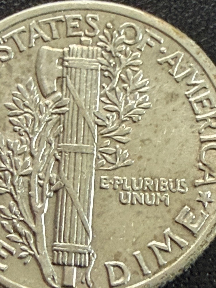 1935 P Mercury Dime AU