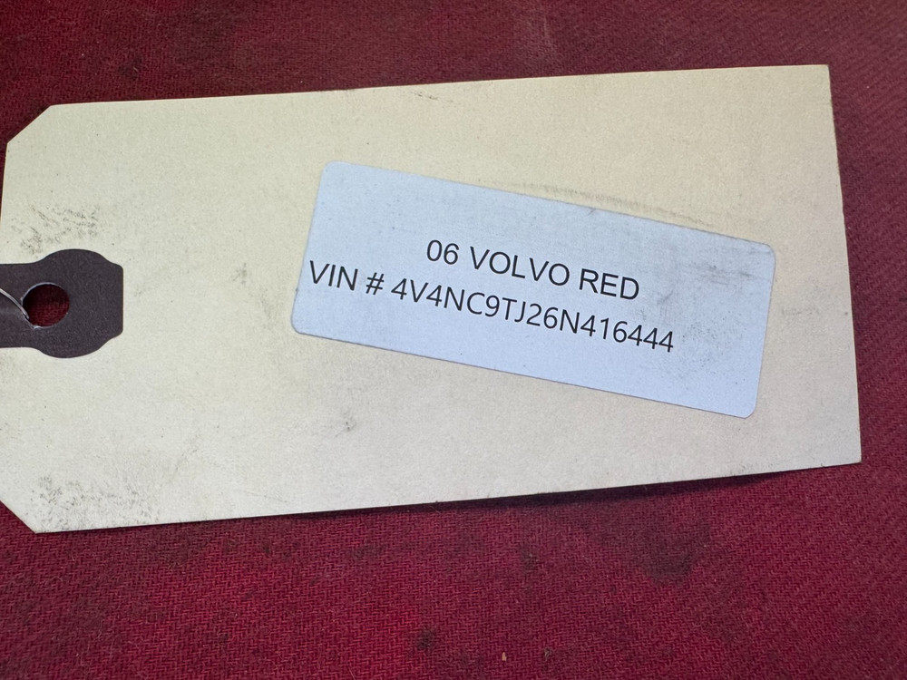 2006 VOLVO 20703022 IGNITION SWITCH WITH ONE KEY, POLLAK