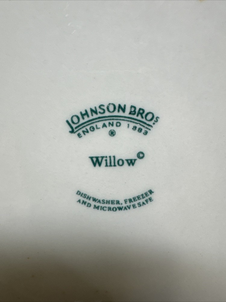 Johnson Bros England Blue Willow--MULTI DIFFERENT PIECES***