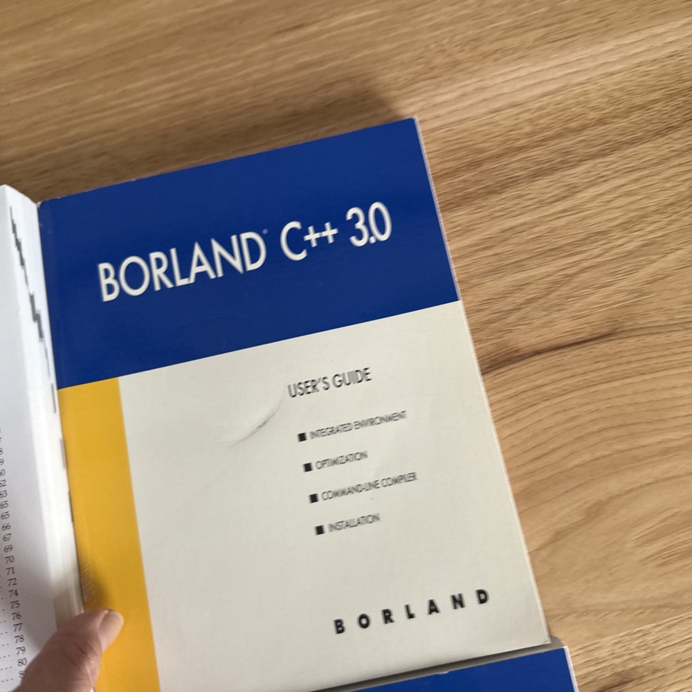 Lot Of 4 Borland C++ 3.0 User Guides Programmer’s Library Reference Tools Guide