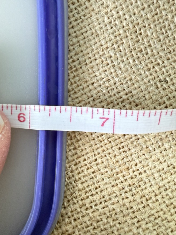 Tupperware Purple/White Lid Rectangle 5781-B-1