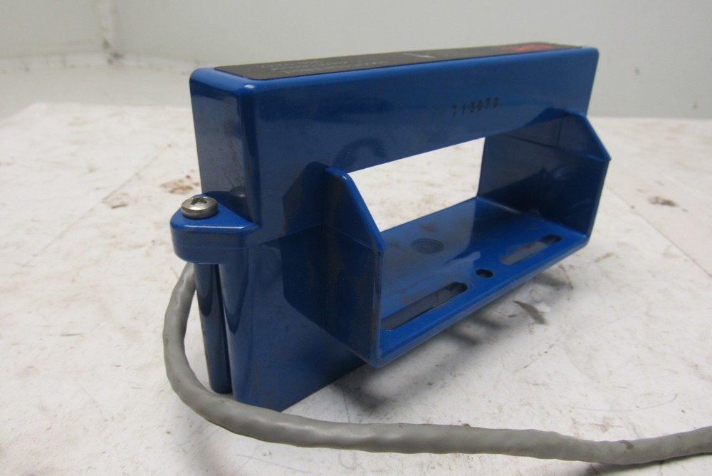 APC 940-0232 1000A Hall Effect Current Sensor Battery Management