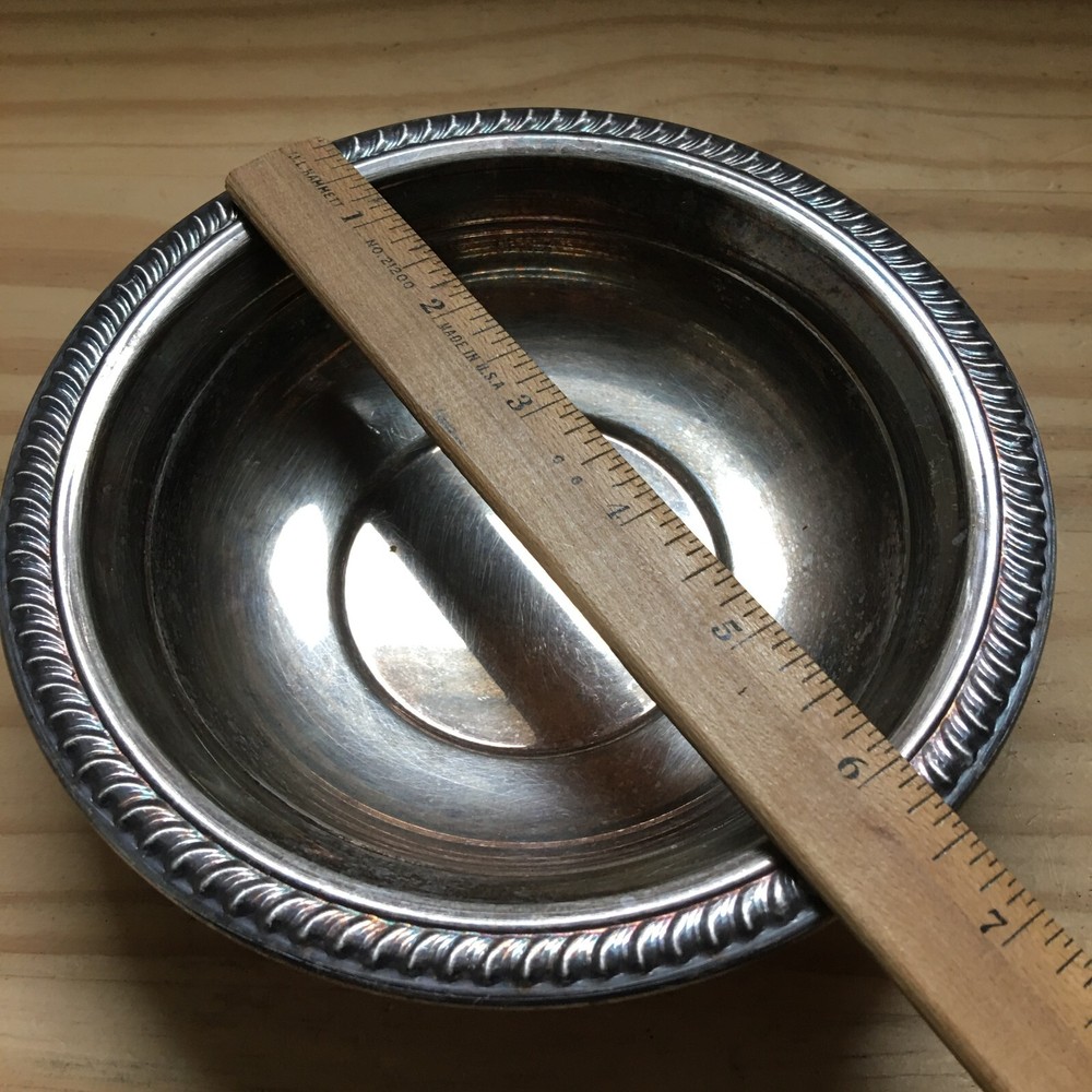 Vintage 1940s F. B. Rogers Silver Plate Candy Nut Dish Shallow Bowl 6.5"D