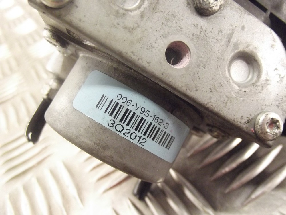 Triumph 675 Street Triple abs 2015 abs control module unit 2013 2014