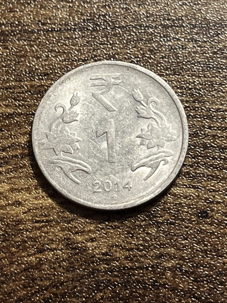 2014 India 1 One Rupee Actual Coin TK8934*