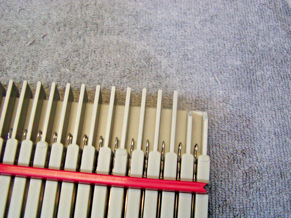 BOND INCREDIBLE SWEATER MACHINE EXTENSION KIT 2 BROKEN TABS