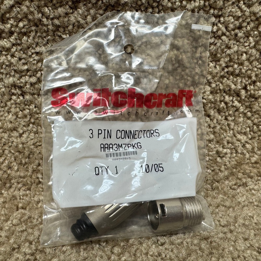 Switchcraft AAA3M2PKG 3-Pin XLR Connector