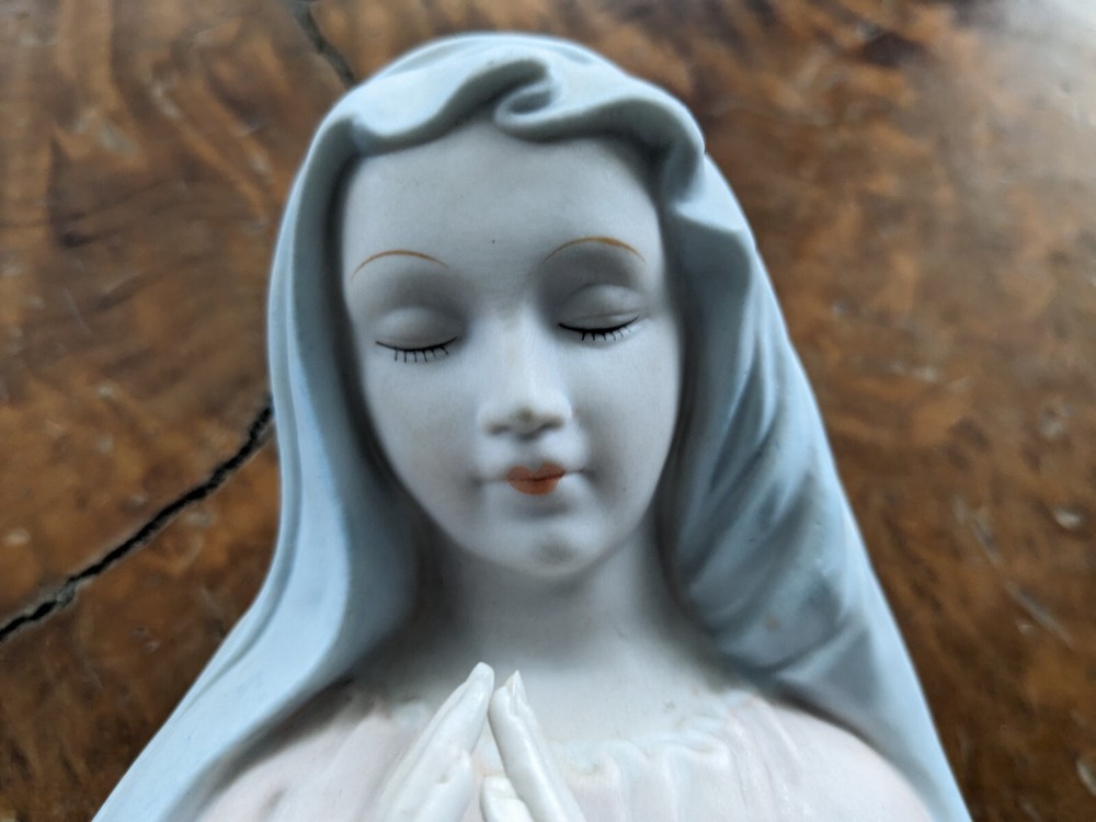 Ceramic Bisque Praying Mary Madonna 6"