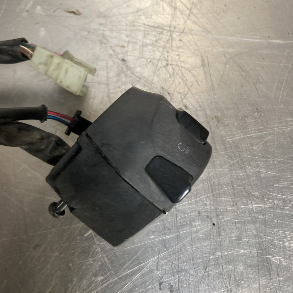 Yamaha Yzf R125 Left Switch 2014-2018 Indicator Headlight LEFT Switch OEM