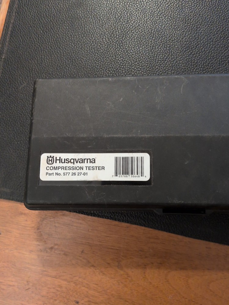 HUSQVARNA OEM COMPRESSION TESTER 577262701 - 10mm
