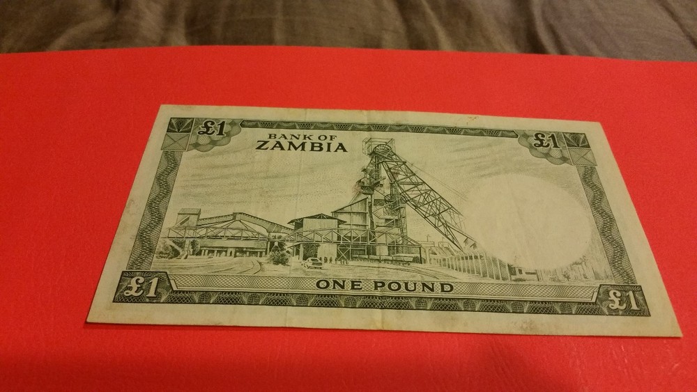 Zambia 1 pound original high grade