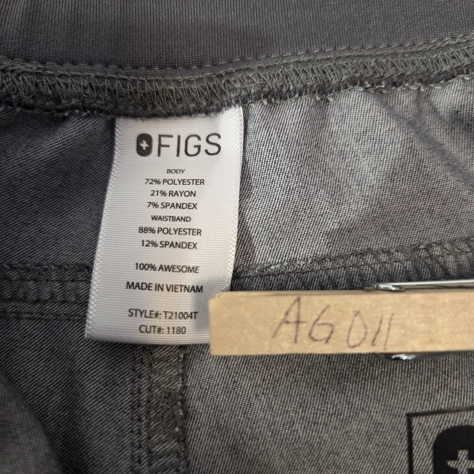 FIGS Kade Cargo Scrub Pants Womens MT Tall Graphite Gray FIONx Medical Work