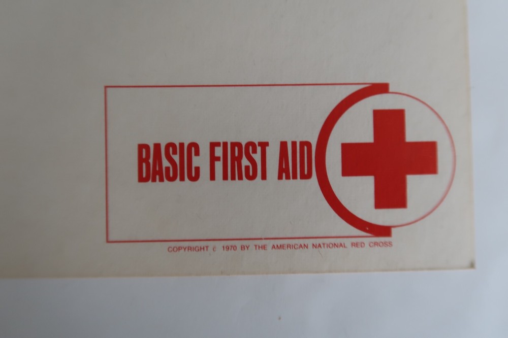 Vtg American National Red Cross Basic First Aid Drawing 2 Side Ephemera 1970 14