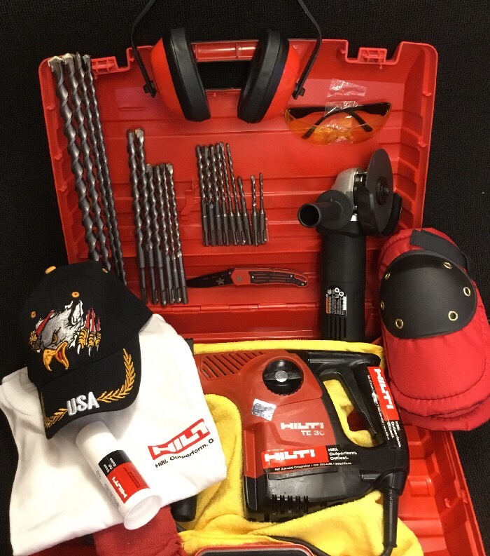 HILTI TE 30, PREOWNED , FREE ANGLE GRINDER, BITS, EXTRAS, FAST SHIP
