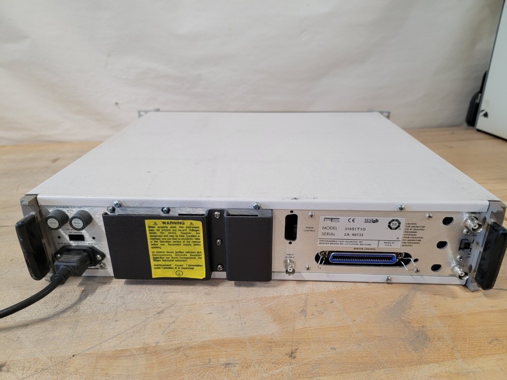 Programmed Test Sources PTS 310 FREQUENCY SYNTHESIZER 310S1T10 - Works