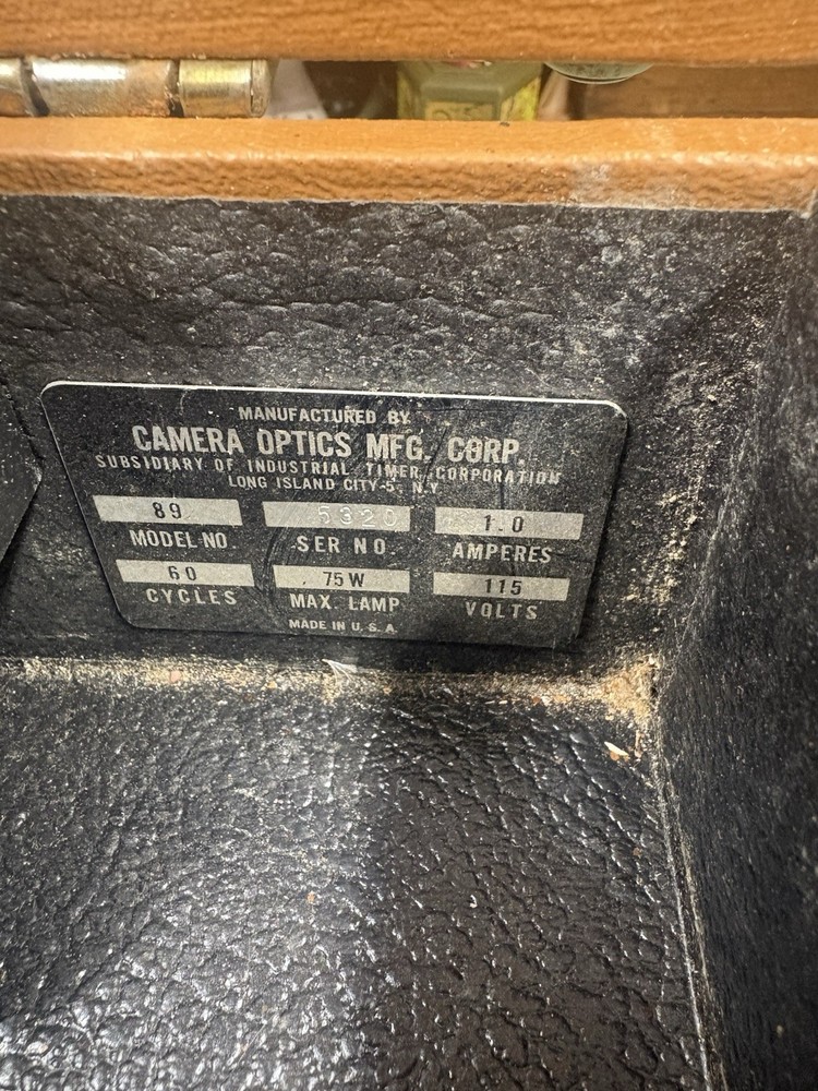 vintage slide projector Portable With Automatic Slide Changer Working