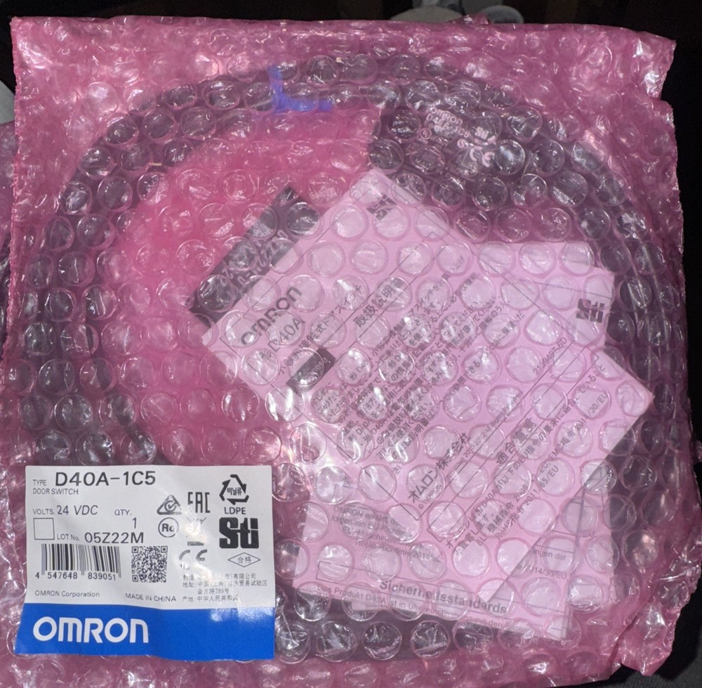 Omron D40A-1C5 Magnetic Reed Switch