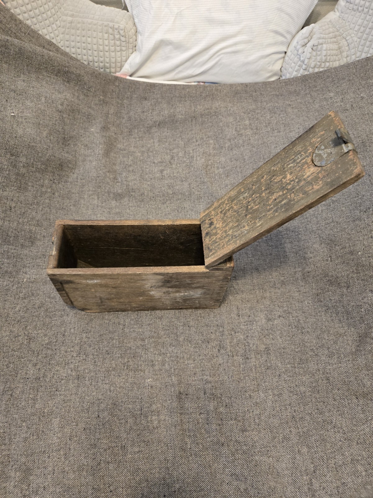 WW1 US ALL ORIGINAL WOODEN AMMUNITION BOX AS USED WITH THE M1917 BROWNING MG