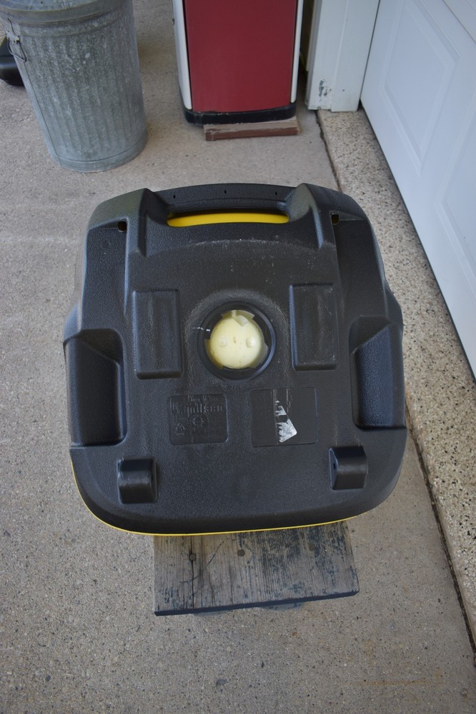 GENUINE John Deere X-Series seat (see description)