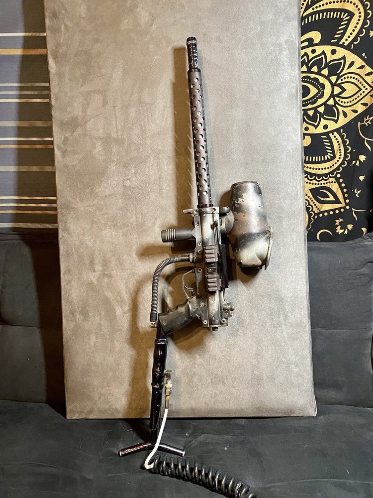 Tippmann A5 Custom Paintball Gun + GEAR