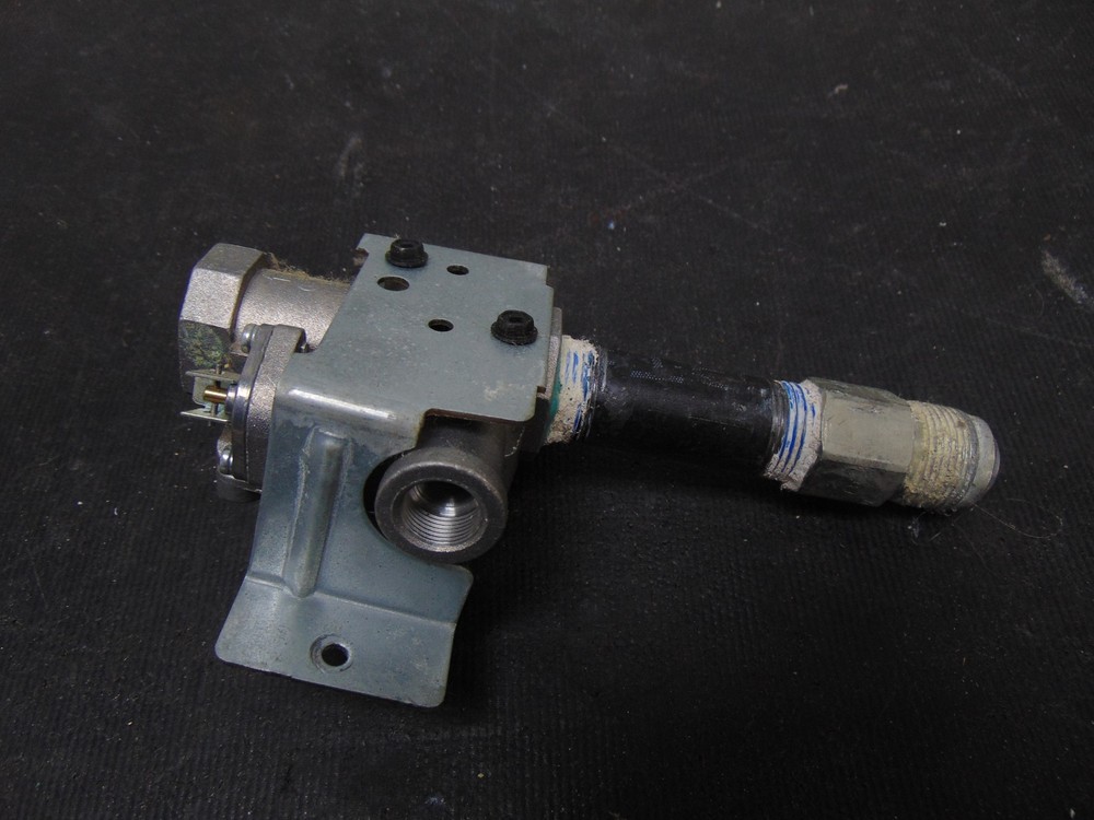 Frigidaire Range FGF348KSK Regulator 316416705