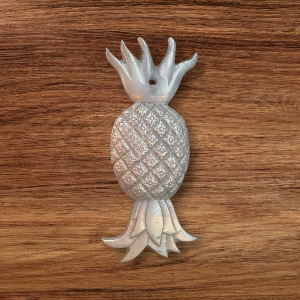 Pineapple Wall Decor Silver Metal Tropical Art