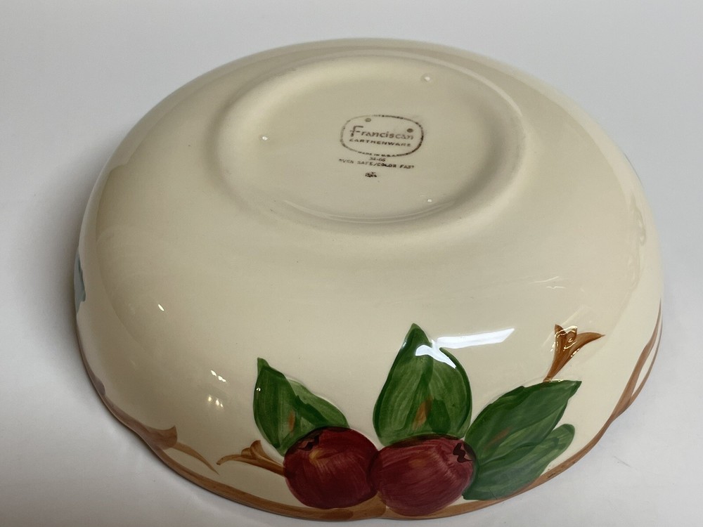 Franciscan Apple 8" Round Vegetable Bowl