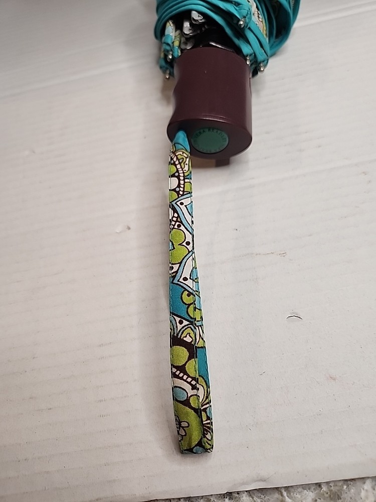Vera Bradley Peacock Pattern Teal Blue Lime Mini Umbrella AutoOpen Compact