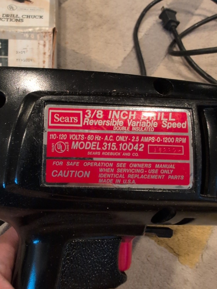 Sears/Craftsman 3/8in Drill Variable Reversible Speed 91004 With Box And Bits