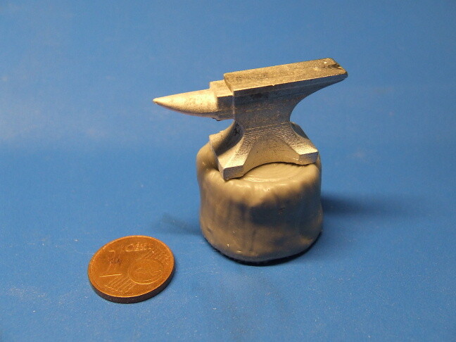 anvil for car. Workshop, car model making accessories, 1:18 scale
