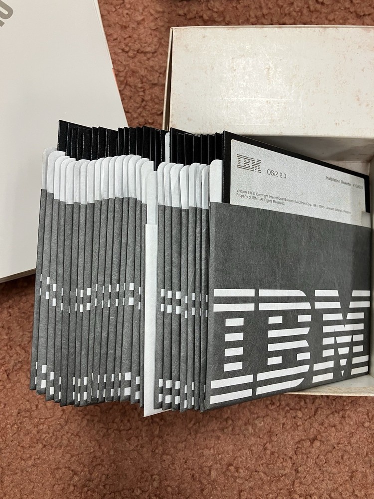 IBM OS/2 VERSION 2.0 WITH 5.25” DISKS