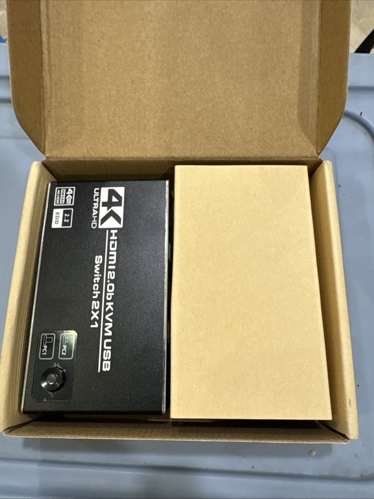 KVM switch 2 port HDMI 3X USB