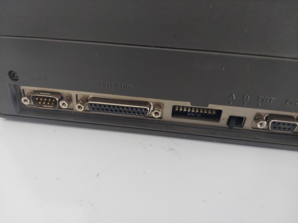 Toshiba T3200 Luggable Notebook Laptop