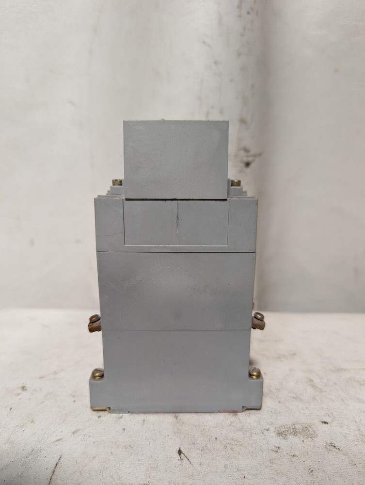 Allen-Bradley 700RTNX1 solid state timer, type RT, 110-120VAC