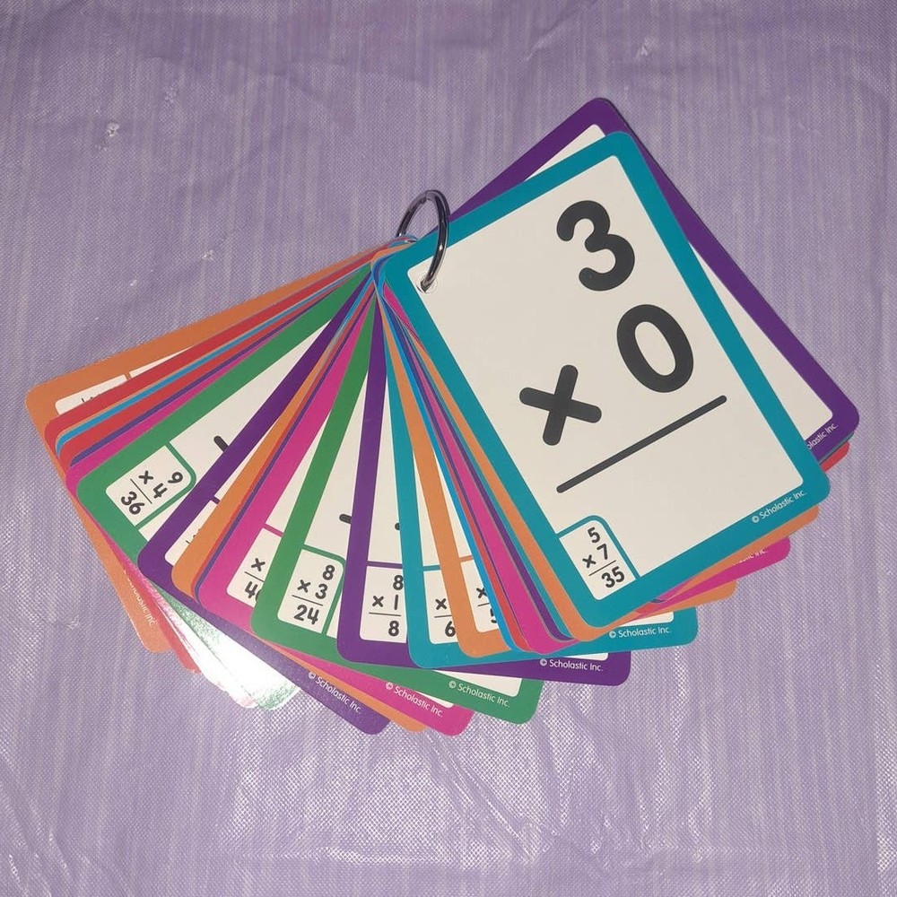 Scholastic 36 Count Double Sided Multiplication Flash Cards
