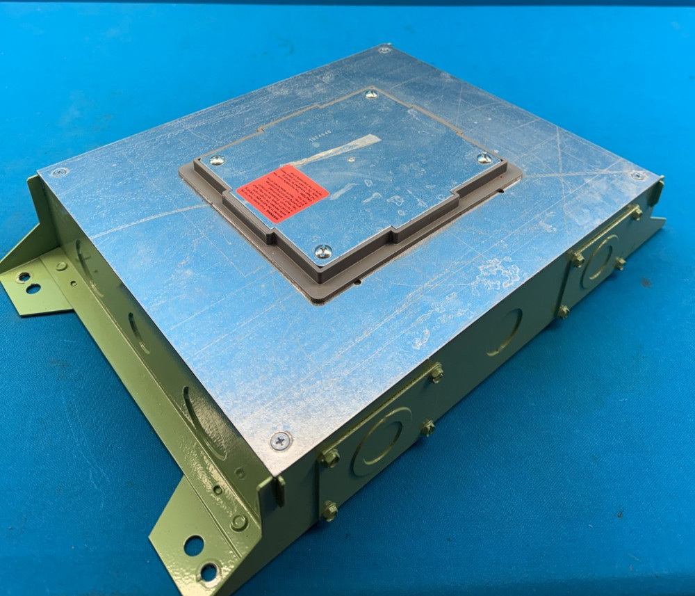 Legrand RFBA4R30OG Wiremold Resource 4-Gang 3" Rectangular Cover Floor Box