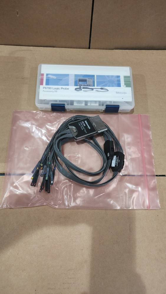 Tektronix P6780 Logic Analyzer Probe with Accessories