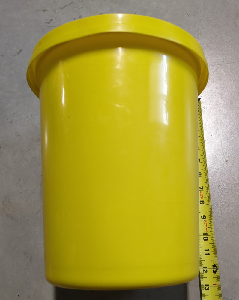 Vintage Tyco Building Blocks / Bricks Storage Container Bucket Yellow