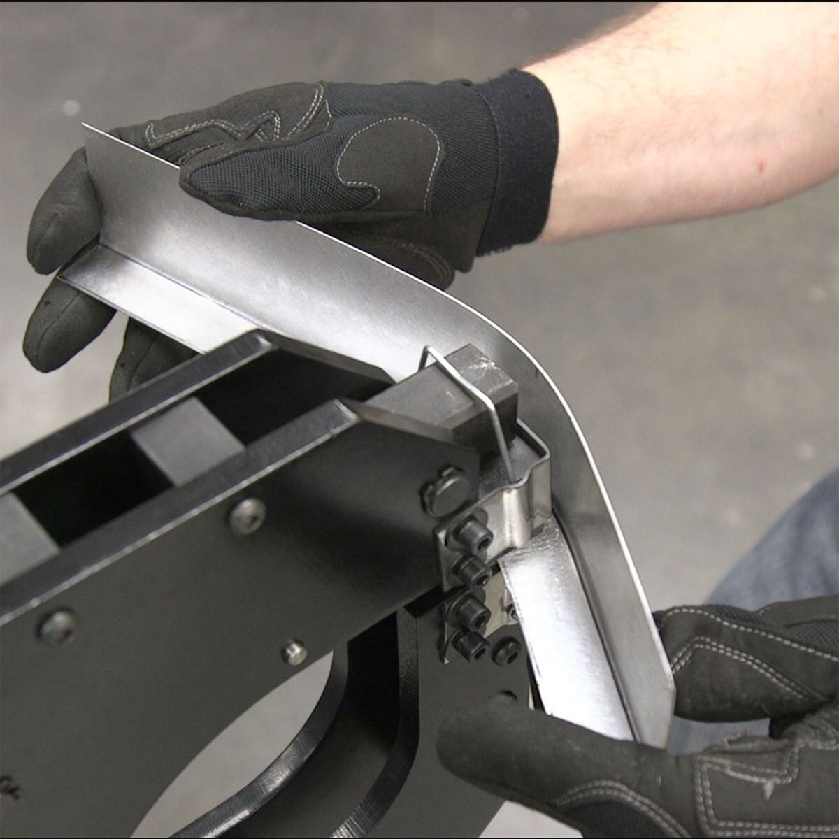 Eastwood 17 inch Elite Deep Jaw Steel Metal Shrinker Stretcher 31 Lbs