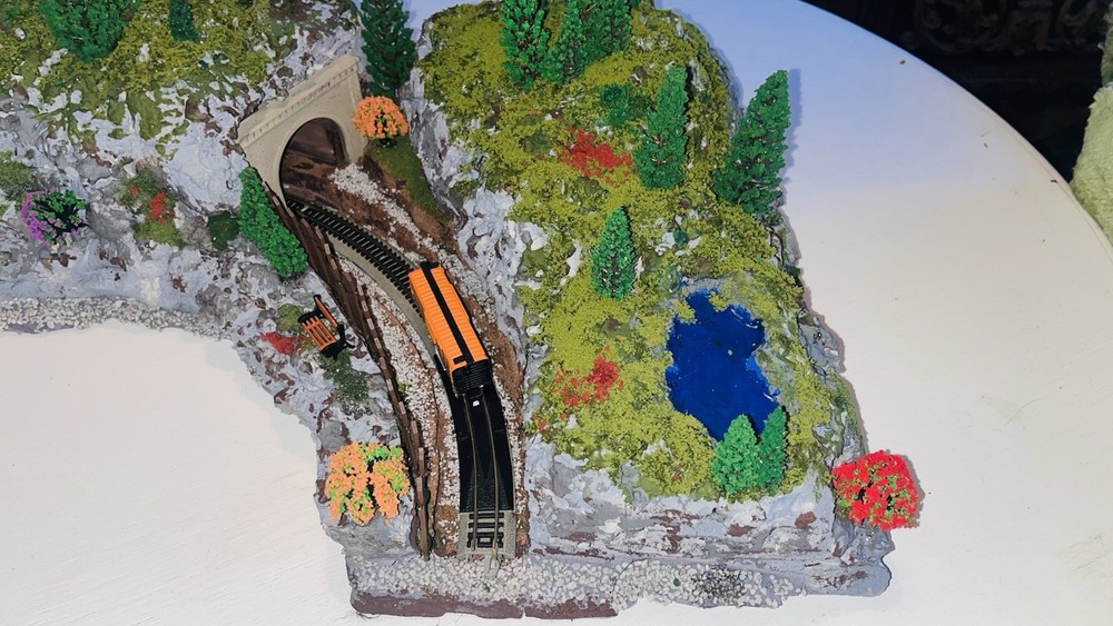N Scale Mountain Scenery Layout