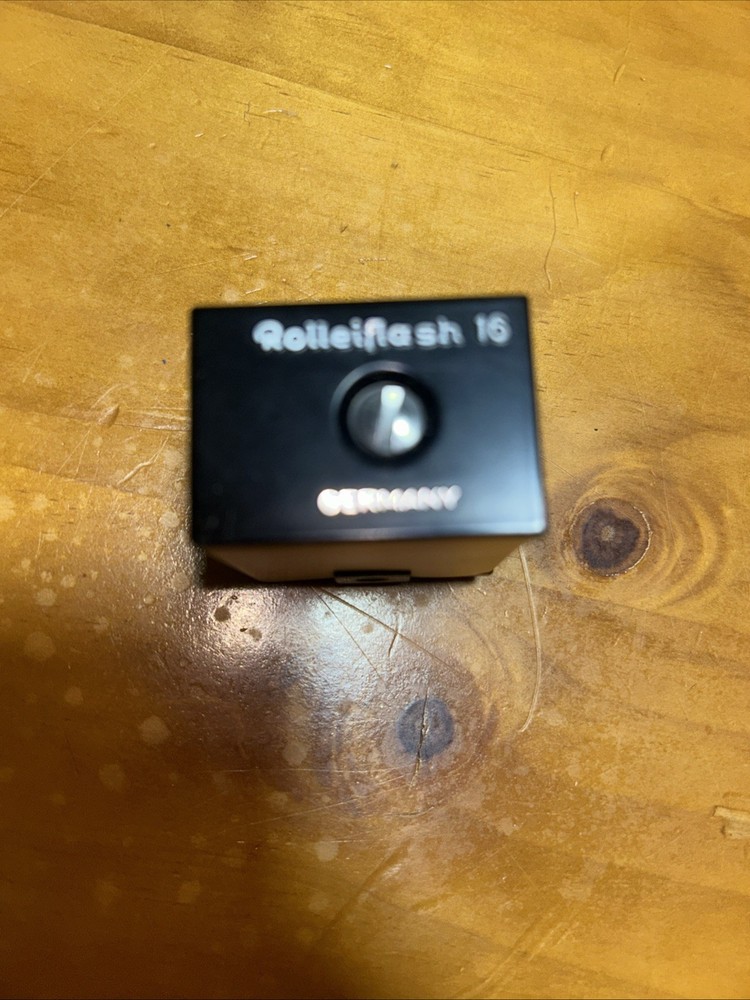 VINTAGE 10135 ROLLEI 16 CAMERA FLASH UNIT ATTACHMENT