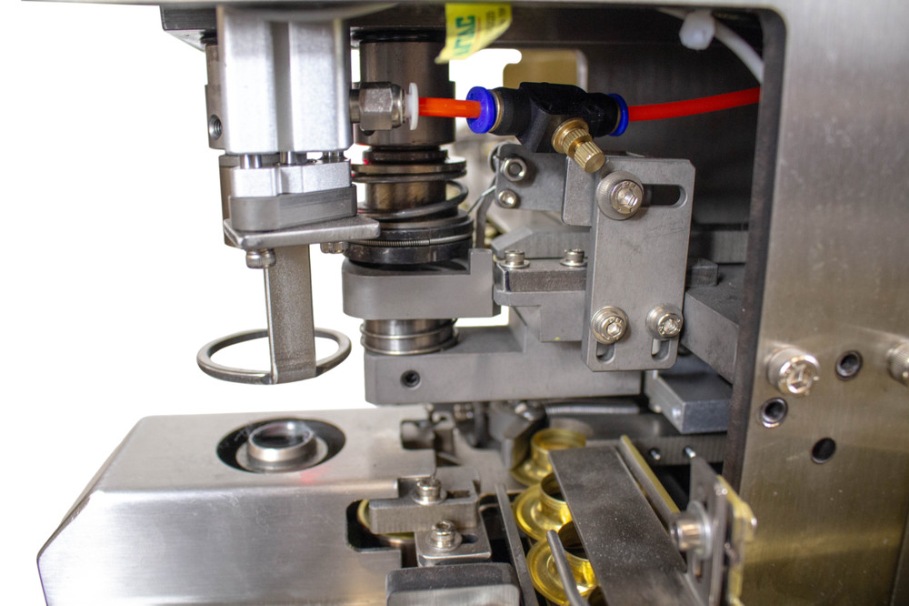 NT-150-SM-FULL AUTOMATIC BIG GROMMET MACHINE
