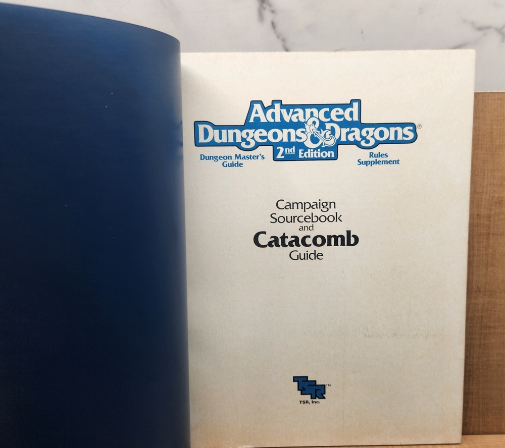 AD&D 2nd Ed Campaign Sourcebook and Catacomb Guide VG+