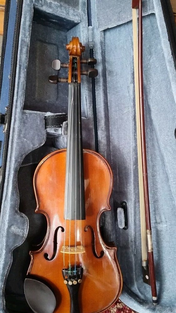 Cremona SV-100 1/8 BROWN VIOLIN With Case