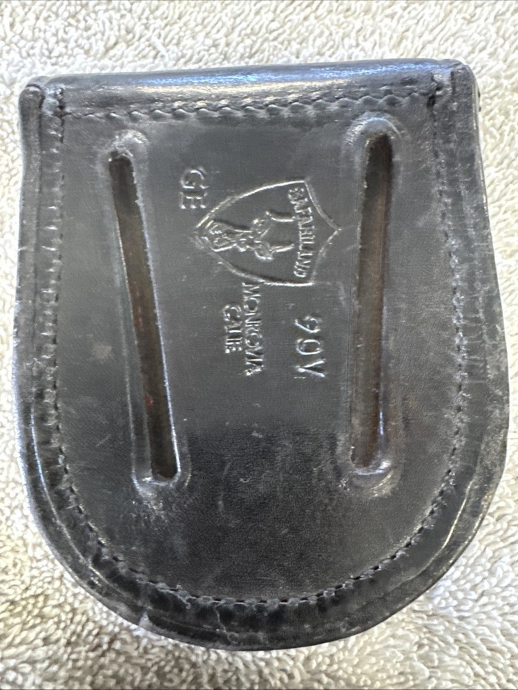 Leather Handcuff Case And 2 Pocket Case