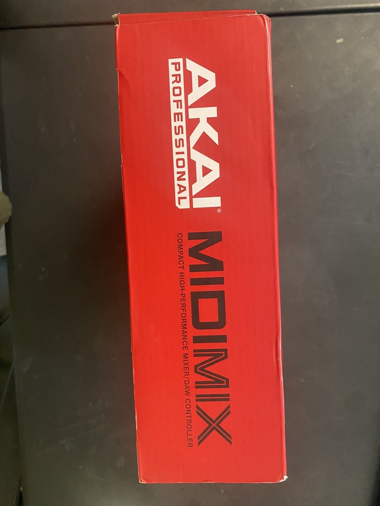 AKAI MIDI MIX MIDIMIX High-Performance Portable Mixer DAW Controller