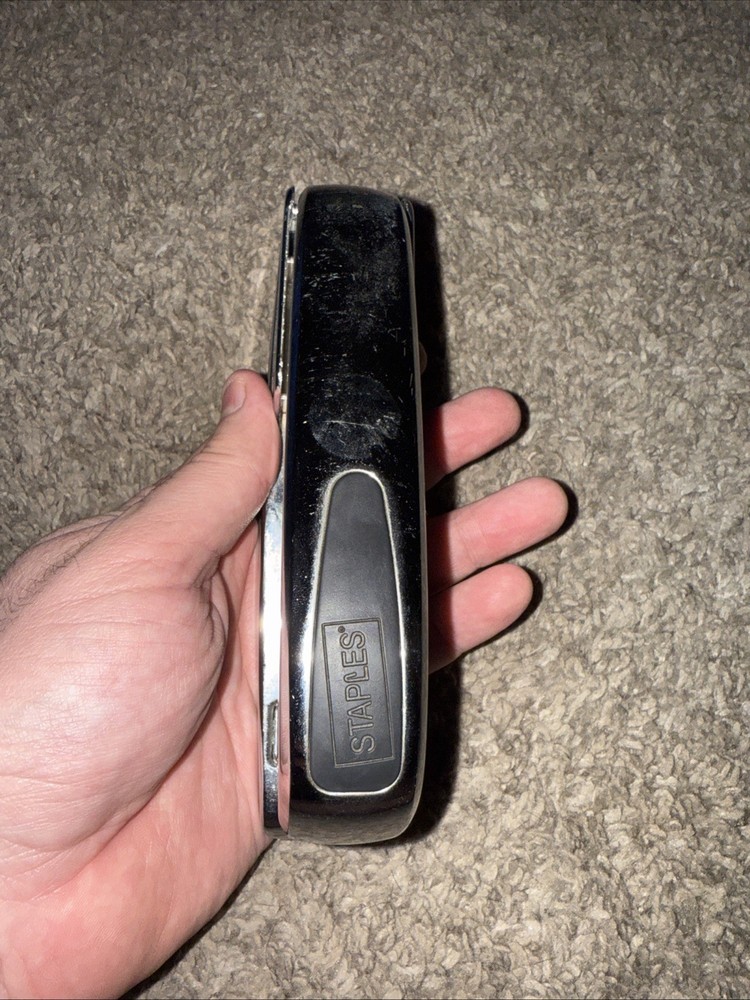 staples stapler 33993 chrome VHTF (N)